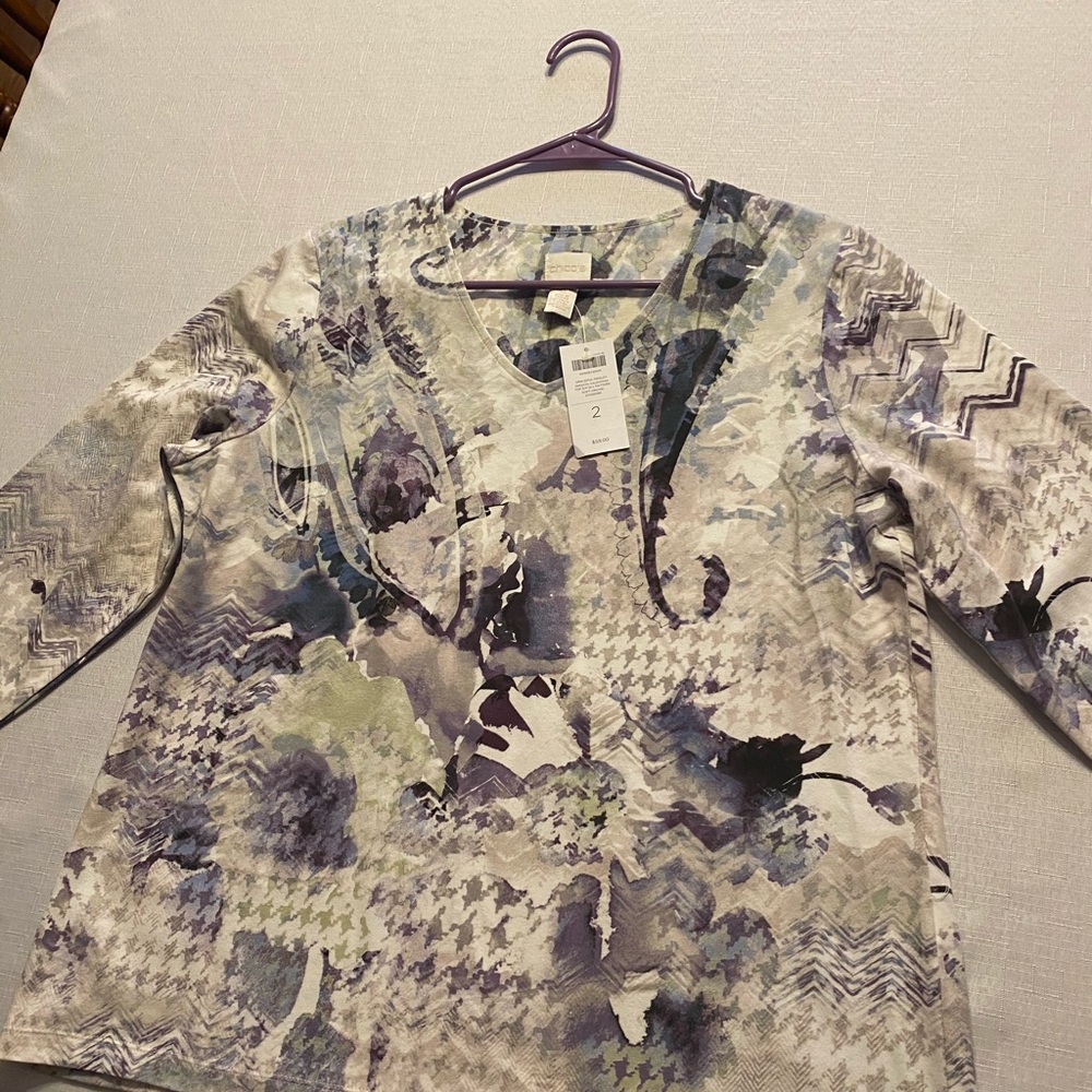 Women’s Chico Shirt Size 2 (New)